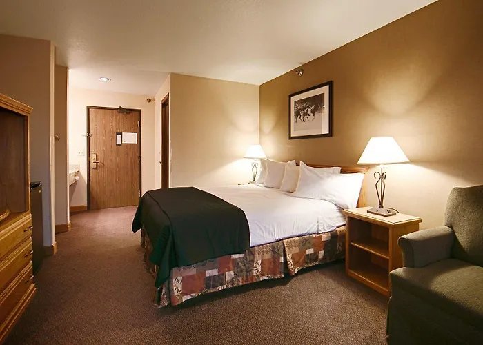 Western Hotel 3*
