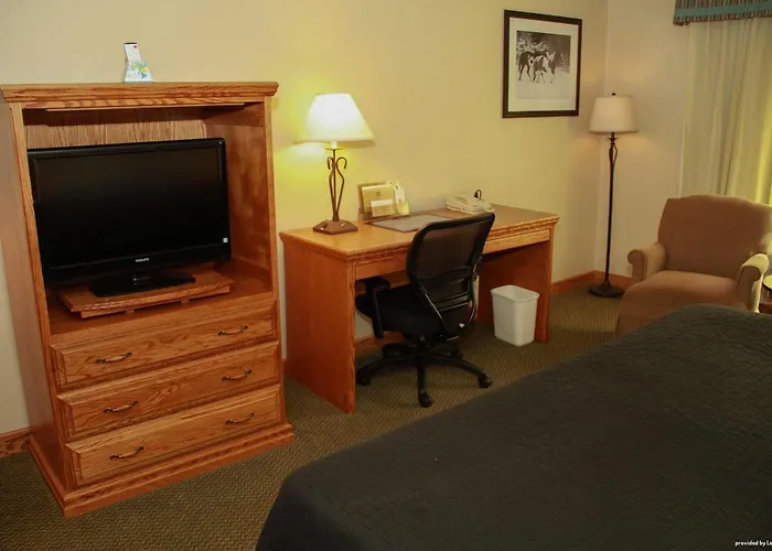 Western Hotel 3*